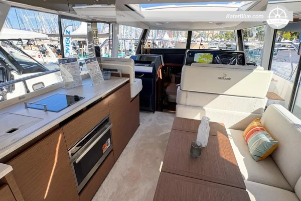 Wellcraft 44 Explorer 2026 for Sale – 13.39m, Triple Outboards, Split