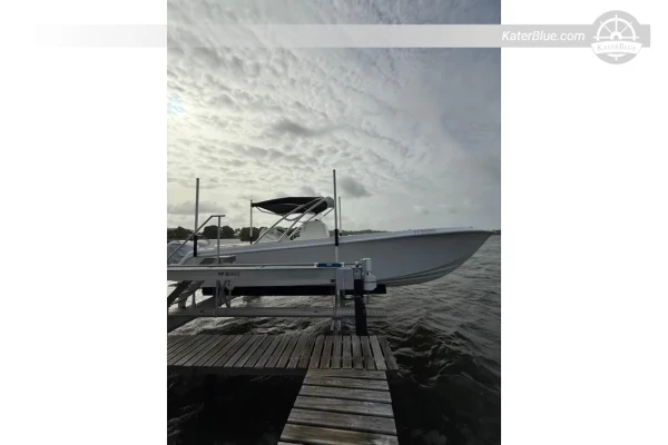 Fusion 31 2022 for Sale – 9.45m Center Console, Twin Yamaha 300hp, Martinique