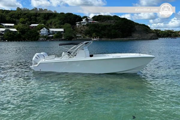 Fusion 31 2022 for Sale – 9.45m Center Console, Twin Yamaha 300hp, Martinique