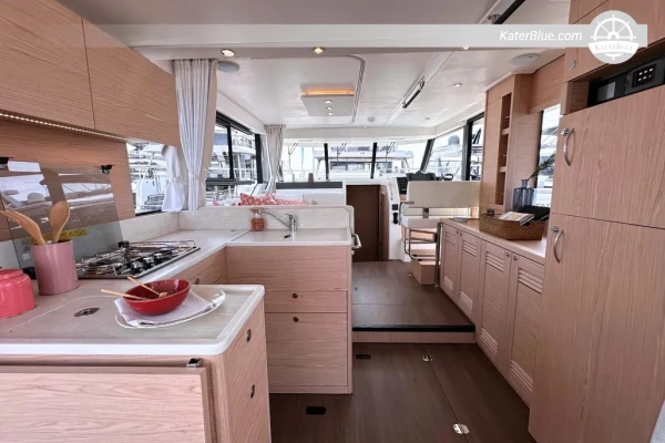 Beneteau Swift Trawler 41 Fly 2025 for Sale – 13.44m, 3 Cabins, Split Croatia