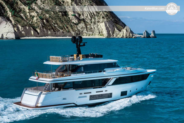 28m Custom Line Crewed Superyacht - 7-Day Northern Red Sea Cruise from Jeddah Marina (Obhur - Rabigh - Yanbu)
