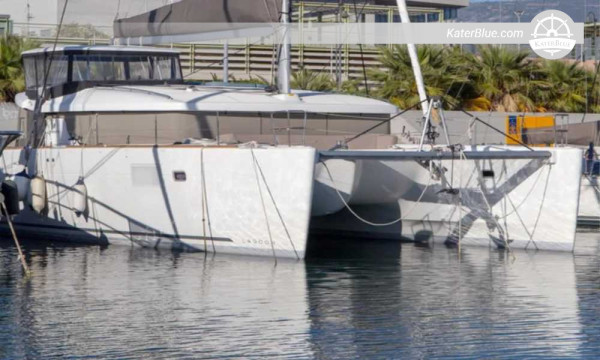 Lagoon 450S (2019) 13.96m Catamaran, 4+1 Cabins, Greek Flag, VAT Unpaid, Generator + Watermaker + A/C, Piraeus Greece
