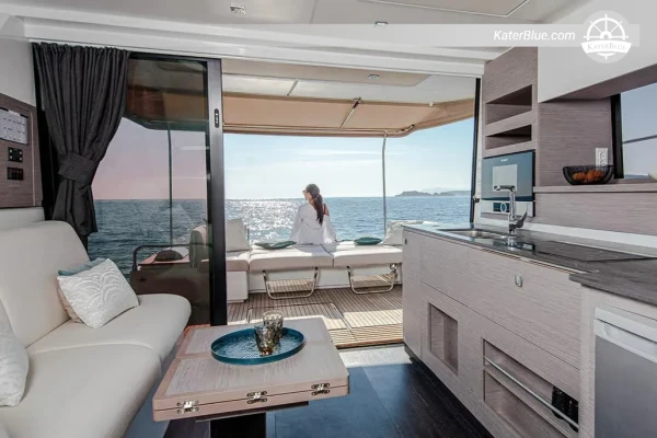 2025 Fountaine Pajot MY 4.S for Sale – 11.02m Power Catamaran, 4 Cabins – Genova, Italy
