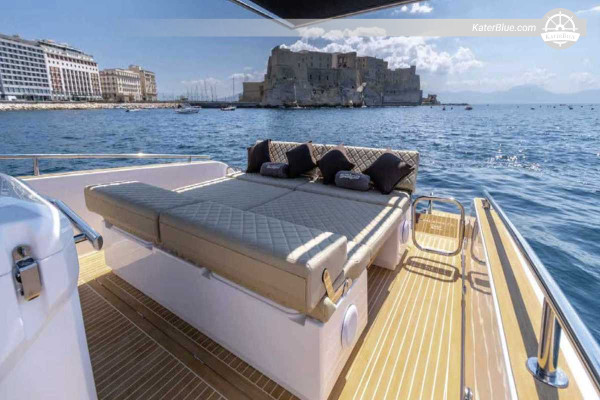 Private Sorrento Day Charter to Li Galli, Amalfi and Positano for Up to 10 Guests