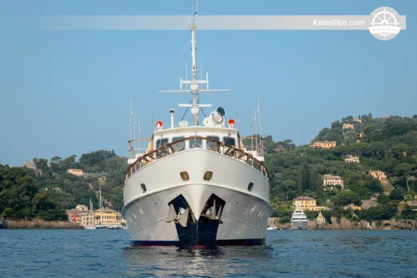 1981 Vripack Doggersbank 20 21.06m Steel Displacement Yacht for Sale in Genova – Long Range 3,500nm, 4 Cabins