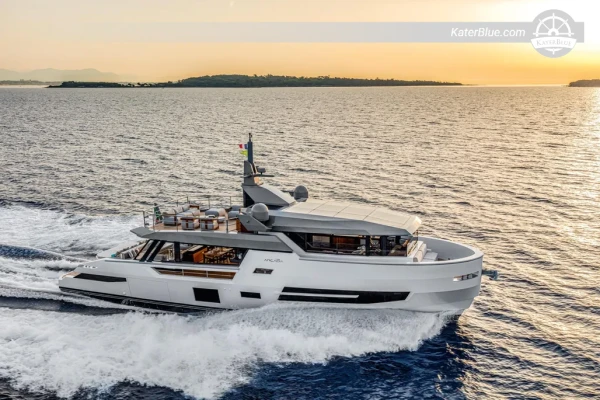 Arcadia Sherpa 80 XL, 2022 – 24.0m Motor Yacht – 4 Cabins – Naples