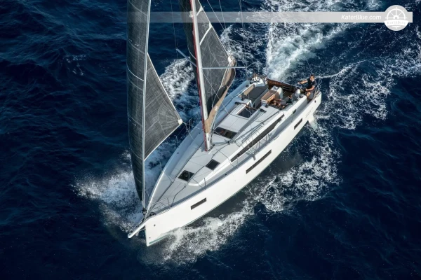 Weekly Bareboat Charter Emerald Coast Bréhat Saint-Malo Cézembre Paimpol Coastal Sailing 7 Days
