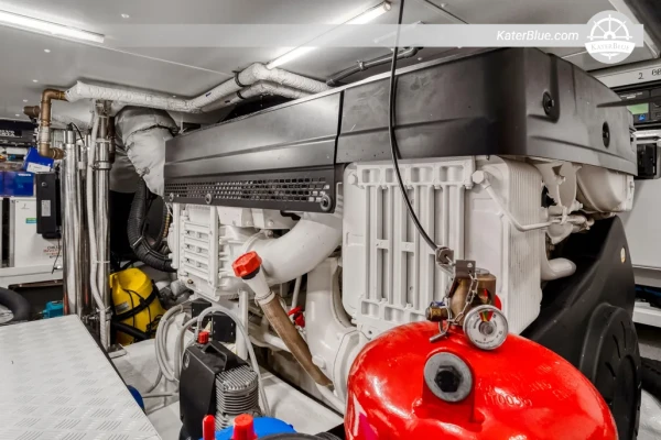 Sanlorenzo SX76 2024 for Sale – 23.8m Crossover Motor Yacht in Genoa