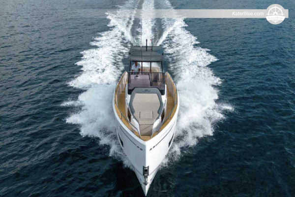 Private Sorrento Day Charter to Li Galli, Amalfi and Positano for Up to 10 Guests