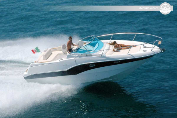 Private Boat Transfer from Salerno along the Amalfi Coast to Amalfi or Positano