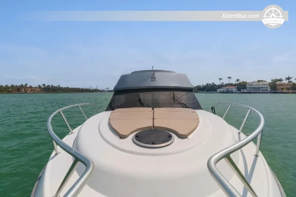 Silverton 410 Sport Bridge 2019 for Sale – 12.55m Motor Yacht in Miami Beach
