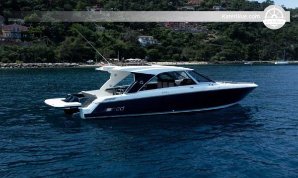 Skippered Motor Yacht Day Charter Cannes to Saint-Tropez Round Trip 8 Hours Private Riviera Experience