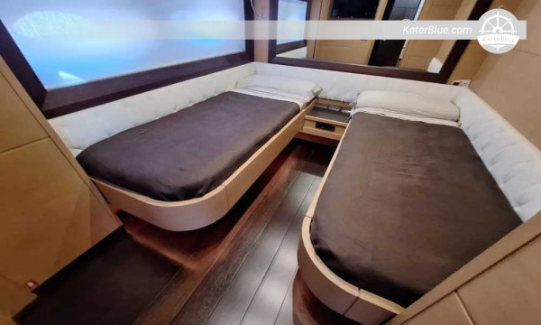 Pershing 72, 2008 – 22.0m Sports Cruiser – 3 Cabins – Manfredonia, Italy
