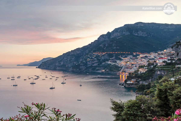 Private 45ft Italian Gozzo Day Charter from Sorrento to Amalfi Coast and Positano