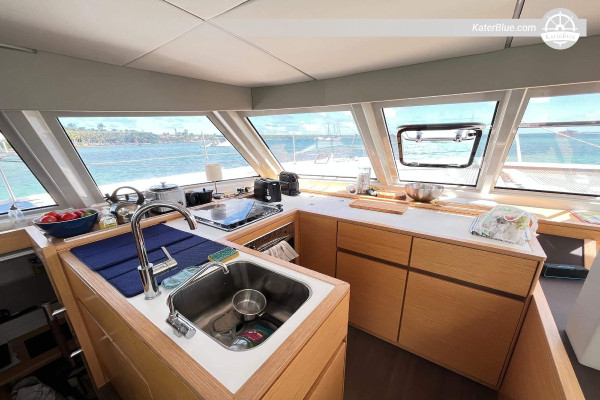 Weekly Catamaran Charter from Port of Roses to Cadaqués, Port de la Selva, L’Escala, L’Estartit and the Medes Islands