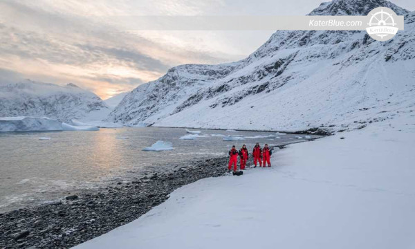 15-Day South Georgia and Antarctic Peninsula Expedition Charter from Ushuaia