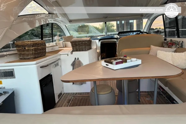Fairline Targa 47 GT, 2007 – 14.78m Motor Yacht, 2 Cabins, Dendermonde, Belgium