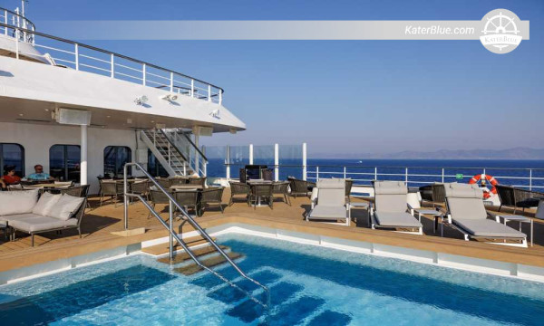 12-Day Luxury Expedition Cruise from Ushuaia to the South Shetland Islands and Antarctic Peninsula aboard a 125m expedition cruise ship for up to 192 guests