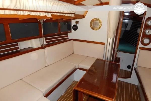 2003 Heinritz 38 C/R Sailboat for Sale in Beaufort – 11.58m Custom Racer Cruiser, 2 Cabins, Performance Project Yacht