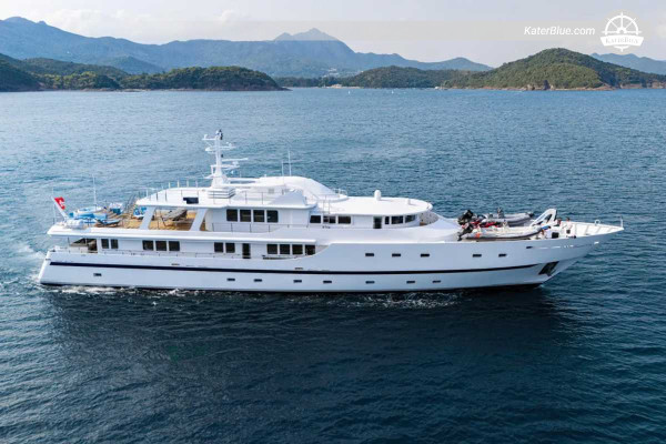 Baglietto 48.9m Aluminium Displacement Motor Yacht 1995 (2018 Refit) 7 Cabins Hong Kong Flag