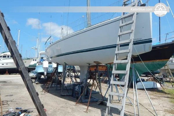 2003 Heinritz 38 C/R Sailboat for Sale in Beaufort – 11.58m Custom Racer Cruiser, 2 Cabins, Performance Project Yacht