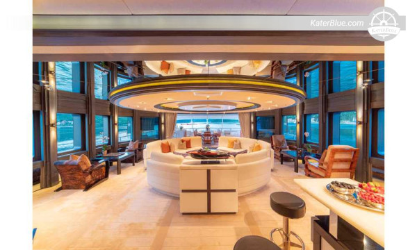 7-Day Luxury Charter from Jeddah to Dubai via Umluj, Shura, Shebara and NEOM
