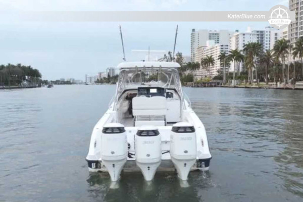 2006 Hydra-Sports Vector 3300 VX for Sale – 10.06m Offshore Cruiser, North Bay Village Florida
