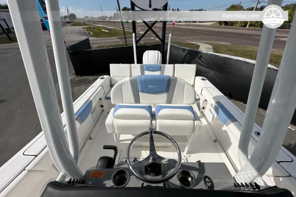 2024 Robalo R232 Explorer for Sale – 7.06m Center Console, 250HP, 1 Owner, Ruskin Florida