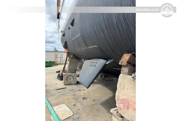 1977 Codecasa 27m Mega Yacht for Sale in Olbia with 4 Cabins Steel Hull