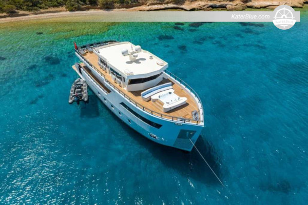 30m Crewed Luxury Yacht Charter Bodrum Hisarönü Gulf 7 Nights 12 Guests