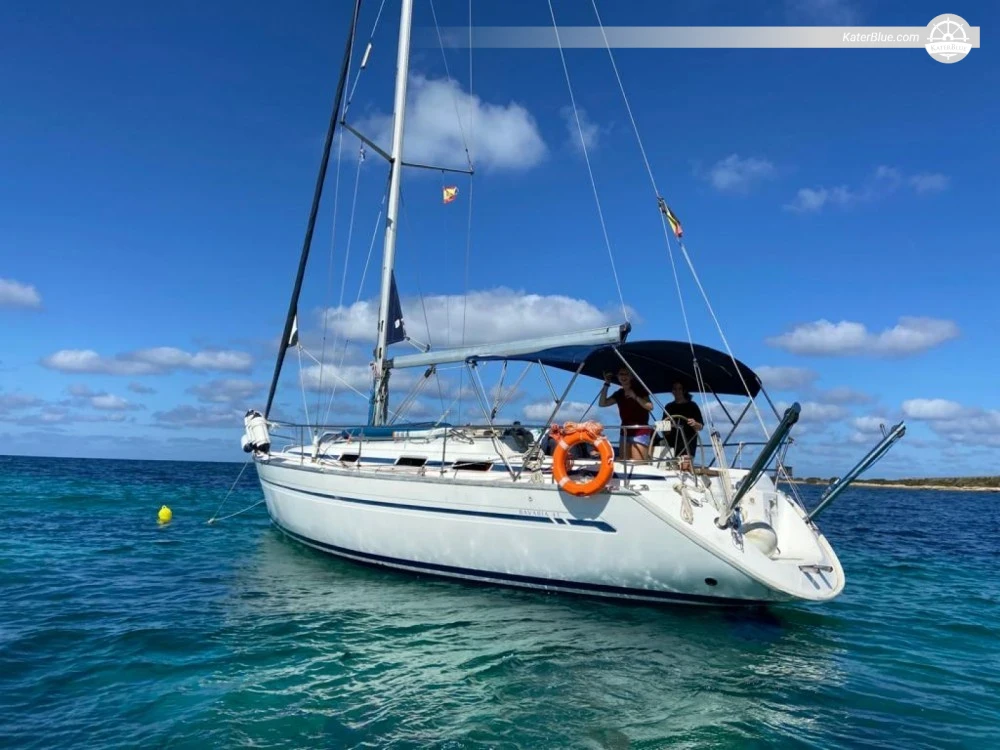 Private Skippered Bavaria Cruiser 41 Sailing Charter from Vlorë, Albania