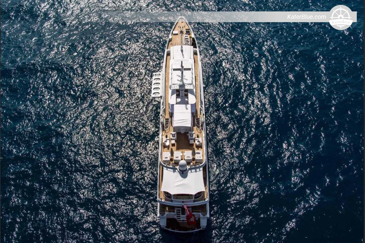 13-Day Crewed Oceanfast 55m Superyacht Expedition from Sydney to Northern Vanuatu via Queensland, Whitsundays, Cairns, Great Barrier Reef and Coral Sea