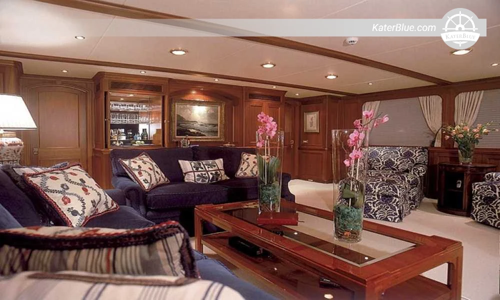 Holland Jachtbouw 32m Luxury Yacht for Sale – 2021 Refit, 3 Guest Cabins, Cayman Islands Flag, North Palm Beach