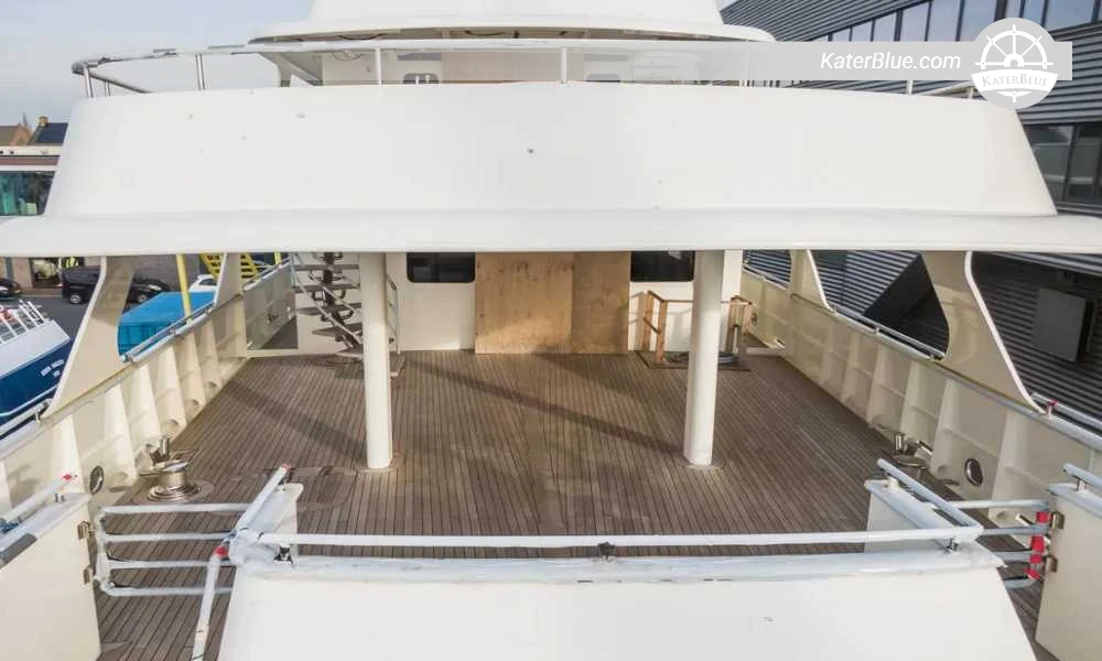 Feadship 44m 1975/2023 Refit Classic Luxury Yacht for Sale in Balk, Netherlands