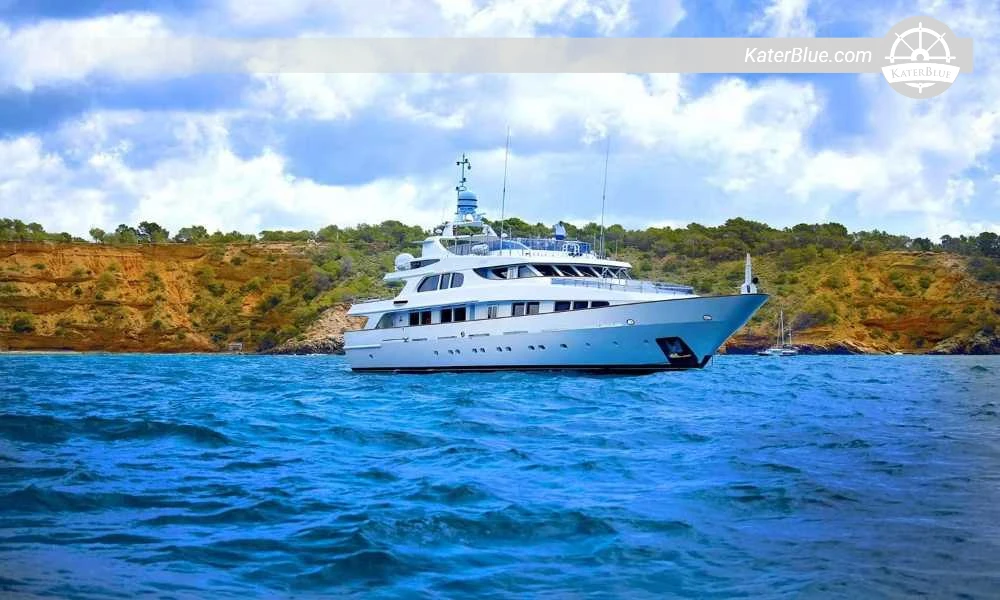 Benetti 44.76m Luxury Yacht for Sale – 2019 Refit, 6 Guest Cabins, Panama Flag, Denia