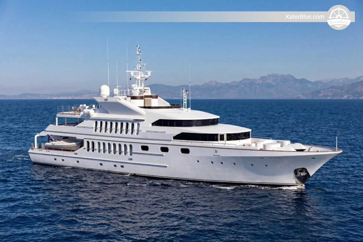 Nishii Zosen Sterling 45m 1986/2016 Refit Long-Range Yacht for Sale in Varazze, Italy