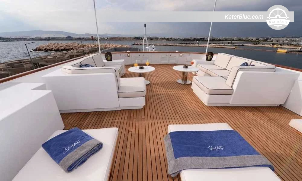CRN Yachts 52.8m Luxury Motor Yacht for Sale in Palma, Spain – 1981 Build, 2019 Refit, 7 Cabins, 24-Knot Performance