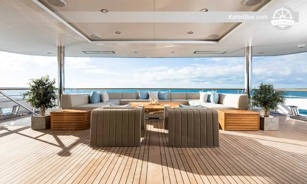 15-Day Fully Crewed Benetti 65m Superyacht Charter from Dubai to Fujairah, Dibba, Musandam, Khasab, Strait of Hormuz, Doha, Al Safliya Island and Abu Dhabi