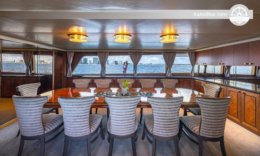 Feadship 40.07m 1985 Classic Motor Yacht Refitted 2007 for Sale
