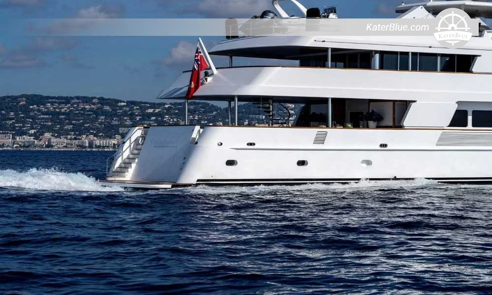 Swiftships 56.1m Luxury Motor Yacht for Sale in Cannes, France – 1992 Build, 2021 Refit, 7 Cabins, Helipad & 24-Knot Performance