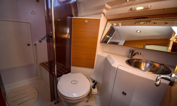 Magnificient Sailing Yacht Charter with  Jeanneau Sailboat 2 cabins in Marmaris,Turkey