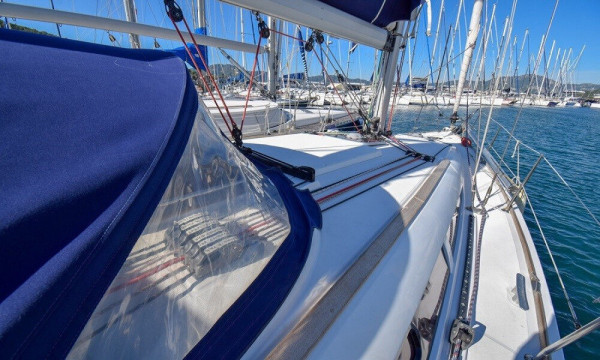 Magnificient Sailing Yacht Charter with  Jeanneau Sailboat 2 cabins in Marmaris,Turkey