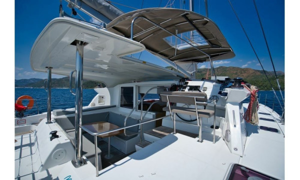 Noleggio catamarano a Marmaris, noleggio privato e viaggio blu in Turchia