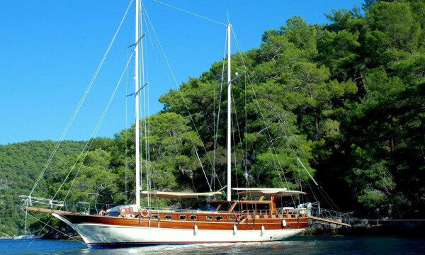 Noleggio caicco confortevole e divertente per 10 persone a Bodrum Turchia