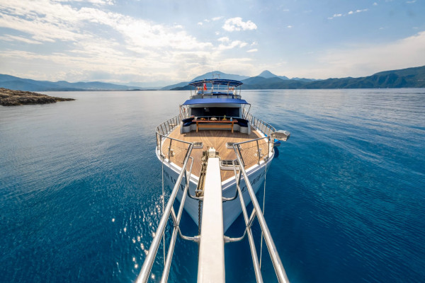 Affascinante noleggio di uno yacht privato a Fethiye Turchia