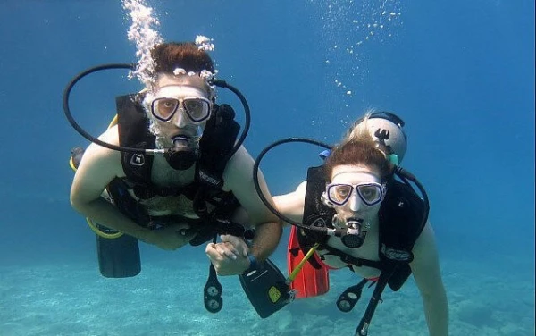 PADI SCUBA DUIKERCURSUS IN FETHIYE TURKIJE