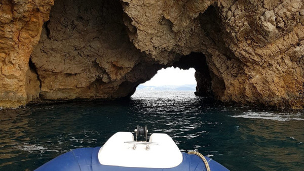 Half-day RIB Charter Gommonautica No License in Spain