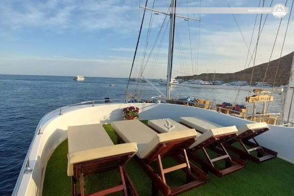 Sailing Tour Experience 25 Pax Luxury Yacht in Sharm El Sheikh, Egypt