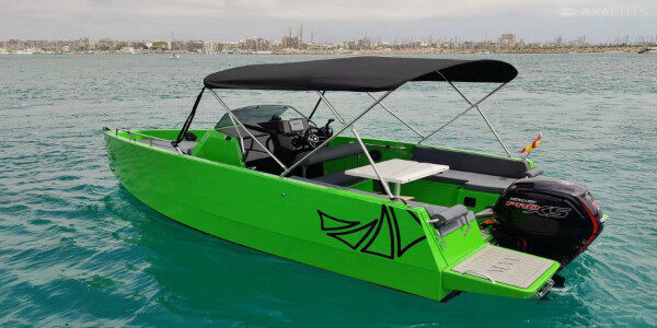 Magnificent 7 Hours Sails on an Amazing motor boat with skipper in Málaga, Spain