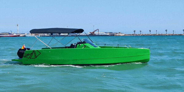 Wonderful 6 Hours Sails on an Amazing motor boat without skipper in Málaga, Spain